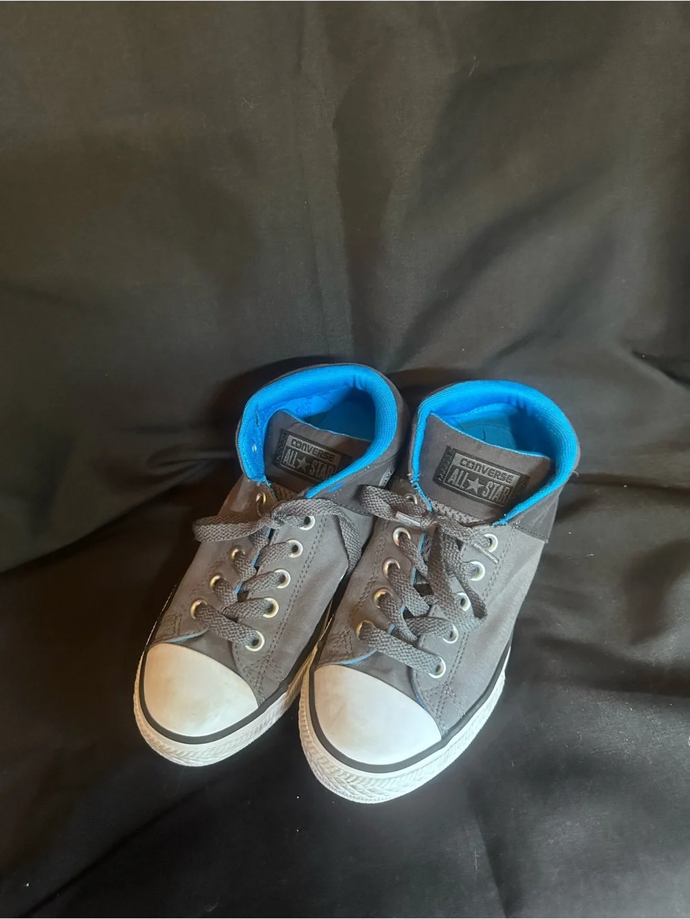 #S-1104 Converse All Star Kids Gray Canvas Sneakers with Blue Lining, SZ 5-1/2